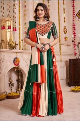 Tissage d'un choli Lehenga en viscose multicolore avec dupatta LC8632