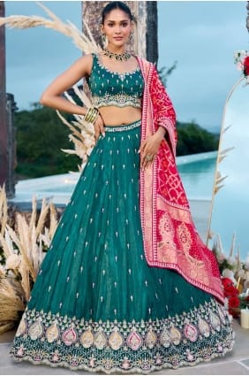 Lehenga Choli en filet brodé blanc LC8802