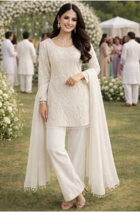 Salwar Kameez blanc cassé en georgette brodée SK15761