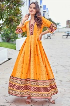 Robe longue en rayonne tissée orange avec dupatta GW1176