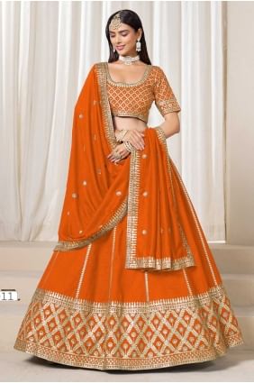 Lehenga Choli en soie artistique orange avec une belle broderie LC8674