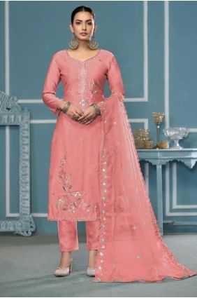 salwar kameez brodé en coton pêche avec dupatta SK155358