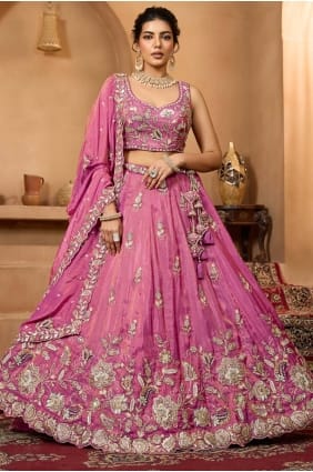 Lehenga Choli en tissu rose avec broderies LC8815