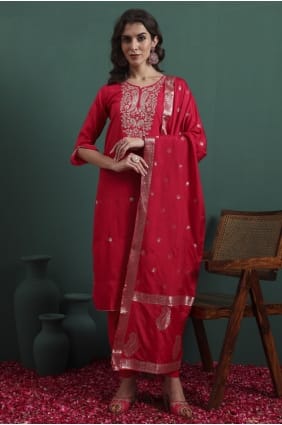 Costume droit en Chanderi rose brodé SK15732