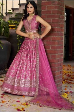 Lehenga Choli Rose en Soie avec Dupatta Assorti LC8530
