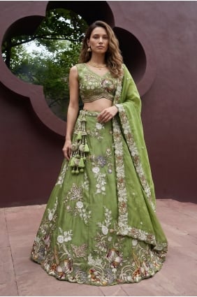 Lehenga Choli en tissu brodé couleur pistache avec dupatta LC9195