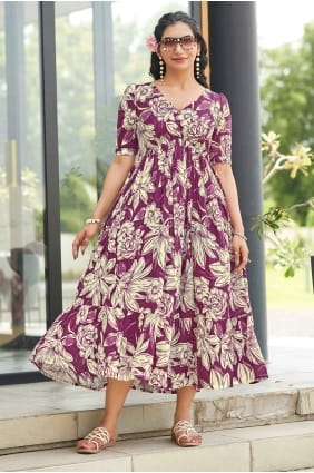 Robe longue imprimée multicolore en rayonne avec dupatta GW1319
