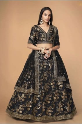 choli lehenga de mariage brodé en soie noire LC7176