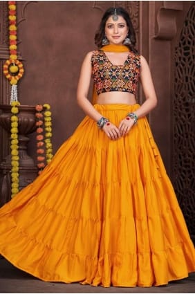 banglori soie Navratri lehenga choli avec brodé en moutarde LC7209