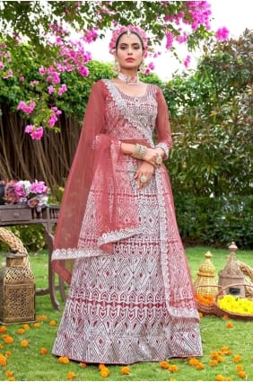 Lehenga choli de mariage en filet de pêche avec broderie LC7315