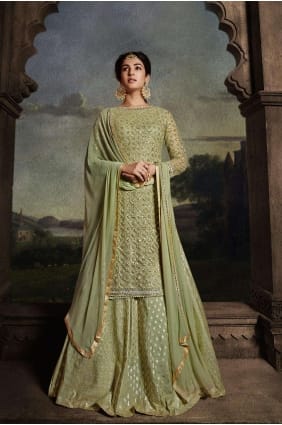 Costume Anarkali en filet avec brodé en pista AS3793
