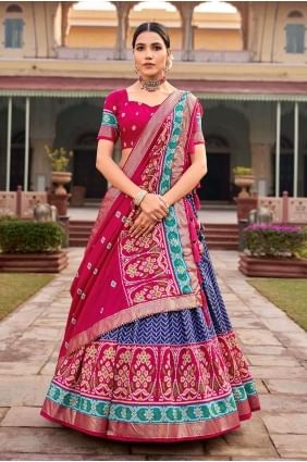 Lehenga Choli bleu marine Imprimé en soie Tussar LC7729
