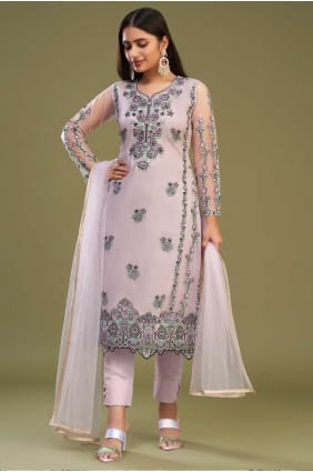 Salwar Kameez rose brodé en résille SK154562