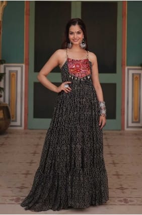 Robe longue noire imprimée en fausse georgette GW0949