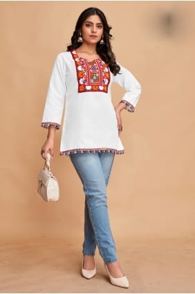 Kurti blanc en coton avec broderie KTI2522