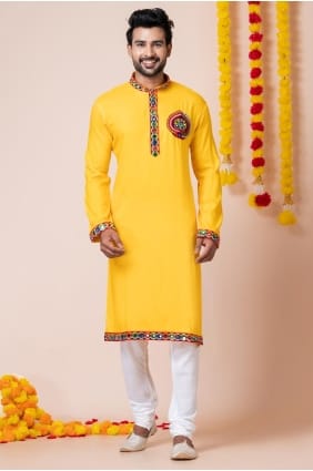 Yellow Embroidered Men Kurta in Rayon KURR25