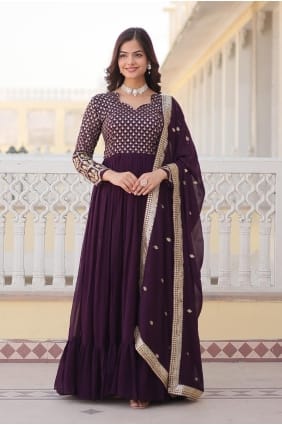 Robe de vin brodée en georgette avec dupatta GW0961