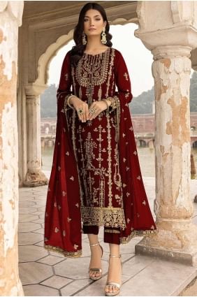 GEORGETTE SALWAR KAMEEZ AVEC DENTELLE EN MARRON SK154615