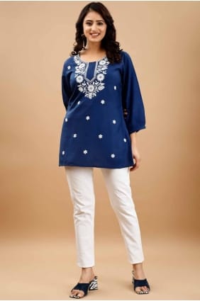kurti en viscose bleu avec broderie KTI2557