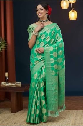 Tissage du sari en soie verte SR27591