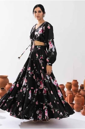 choli lehenga imprimé en mousseline noire avec dupatta LC8136