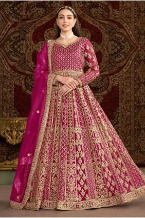 robe en filet brodée rose GW1062