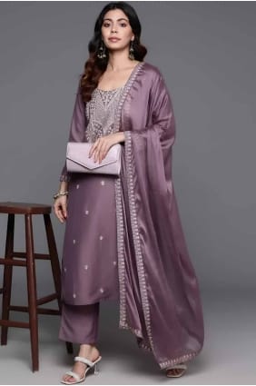 Tailleur pantalon droit en viscose brodée vin clair avec dupatta SK155057