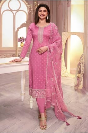 Tailleur pantalon droit brodé rose en georgette SK155080