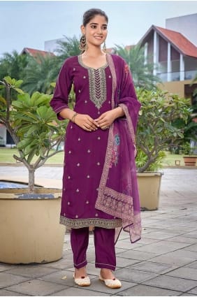 Costume droit brodé violet en Chanderi SK155419