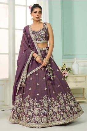 Lehenga Choli violet en tissu brodé avec dupatta LC8788