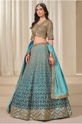 Lehenga Choli en soie brodée en Rama avec Dupatta LC8588