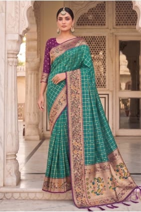 Tissage de Saree en soie Rama Banarasi SR29992