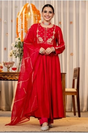 Chanderi soie brodée rouge Eid Salwar Kameez avec Dupatta SK156020