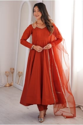 Ensemble Anarkali en soie Chanderi rouille et dentelle avec dupatta AS4304