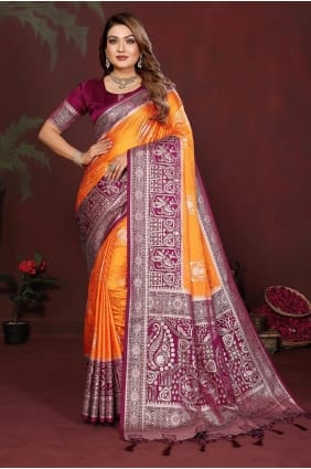 Sari orange en satin zari avec chemisier assorti SR29930