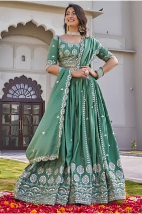 Lehenga Choli vert d'eau en crêpe à sequins LC8968
