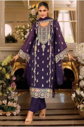 Salwar Kameez en mousseline de soie à sequins violette avec dupatta, idéal pour l'Aïd. SK155957