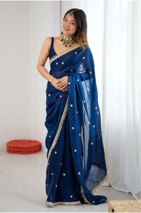 Sari bleu en satin brodé et orné de sequins SR30345