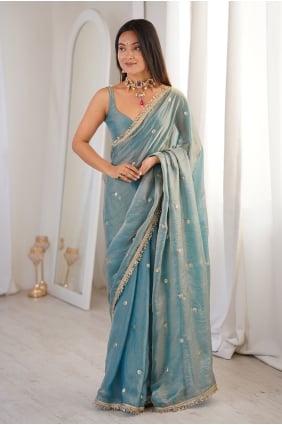 Sari en satin à sequins, brodé en bleu ciel SR30346