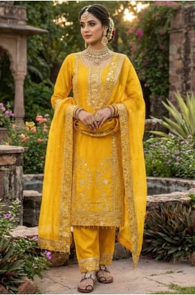 Salwar Kameez jaune en soie à paillettes avec dupatta SK156096