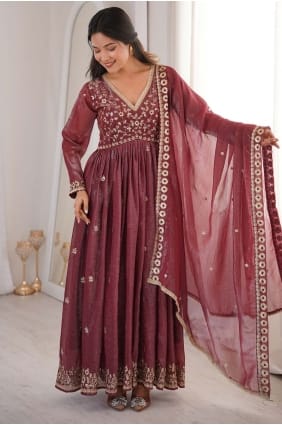 Ensemble Anarkali en soie à sequins mauve avec dupatta AS4226