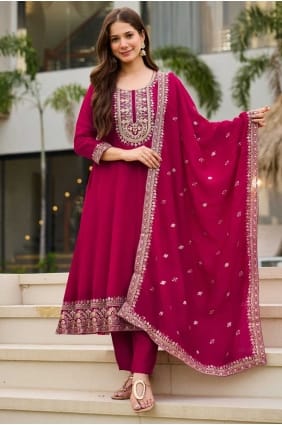 Anarkali en soie rose brodée AS4157