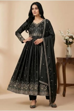 Salwar Kameez en soie filée noire AS4257
