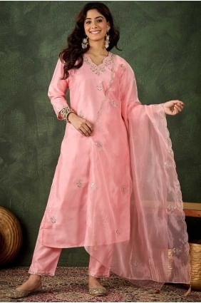 Salwar Kameez en soie brodée rose SK155686