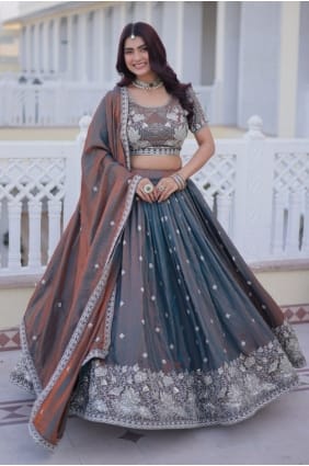 Lehenga Choli en soie à fils gris LC8948