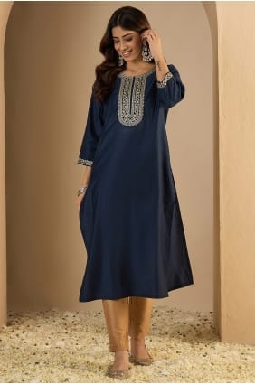 Kurta en soie bleu marine brodée KTI2723