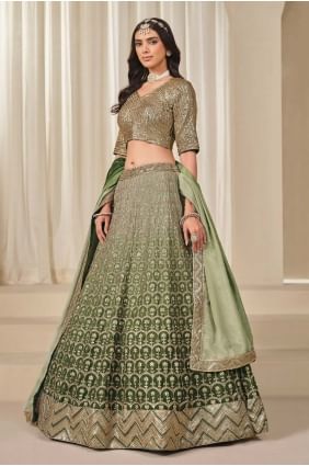 Lehenga Choli brodé en soie Mahendi LC8586
