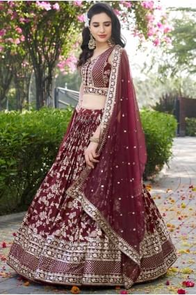 Lehenga Choli Marron en Soie avec Dupatta Assorti LC8528