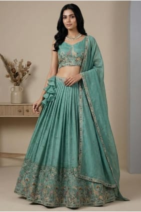 Lehenga Choli en soie brodée vert d'eau avec dupatta LC8973