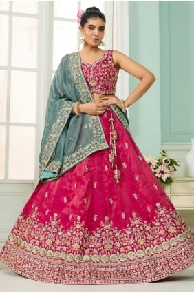 Lehenga Choli en soie rose brodée LC8790